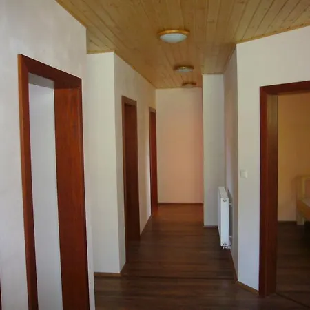 Zbojnicka Willa 13 Osob 3 Pietra Sauna Bilard, Dubai People Welcome Appartement *