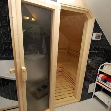Zbojnicka Willa 13 Osob 3 Pietra Sauna Bilard, Dubai People Welcome Appartement *